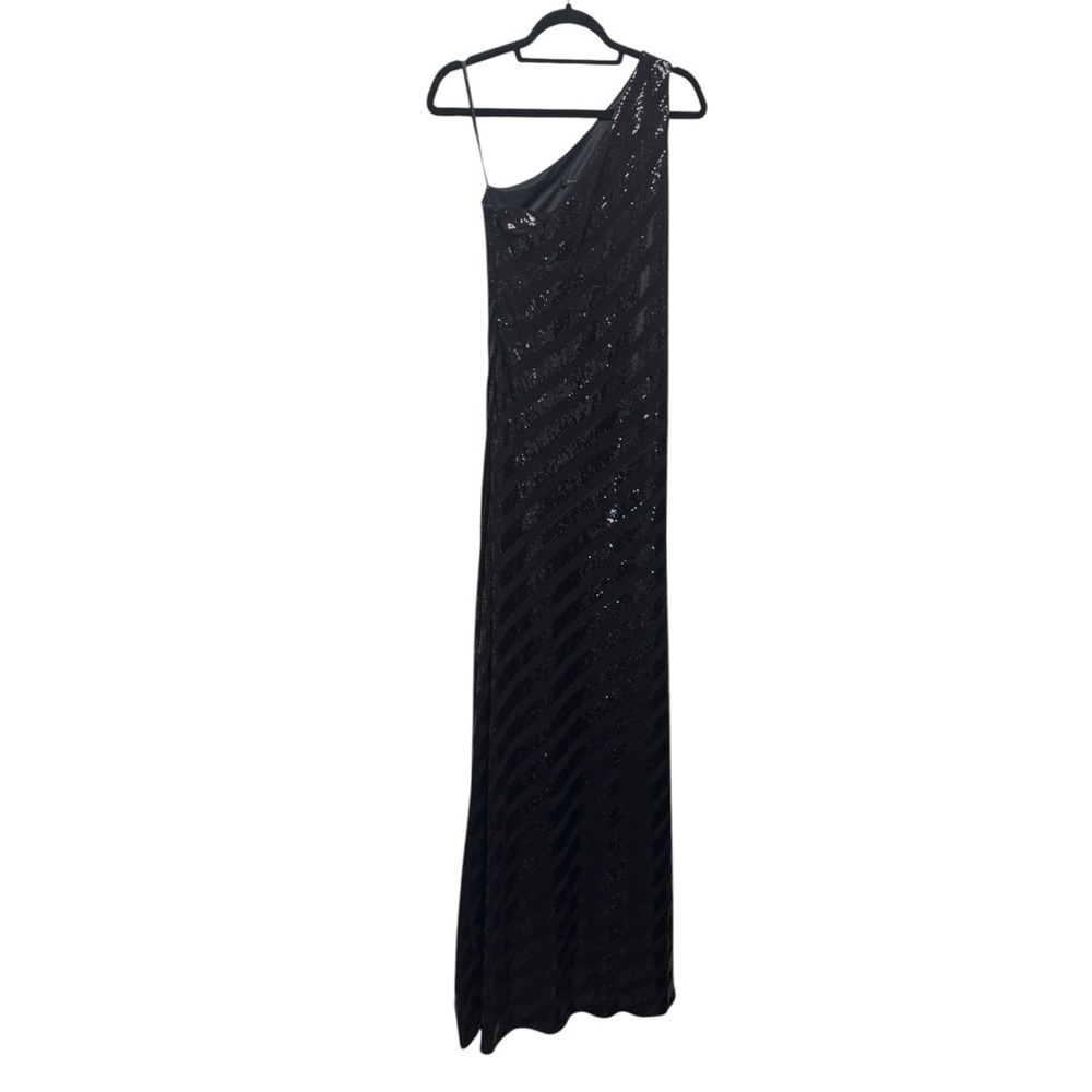 David Meister Black Sequin One-Shoulder Gown - Picture 7 of 8
